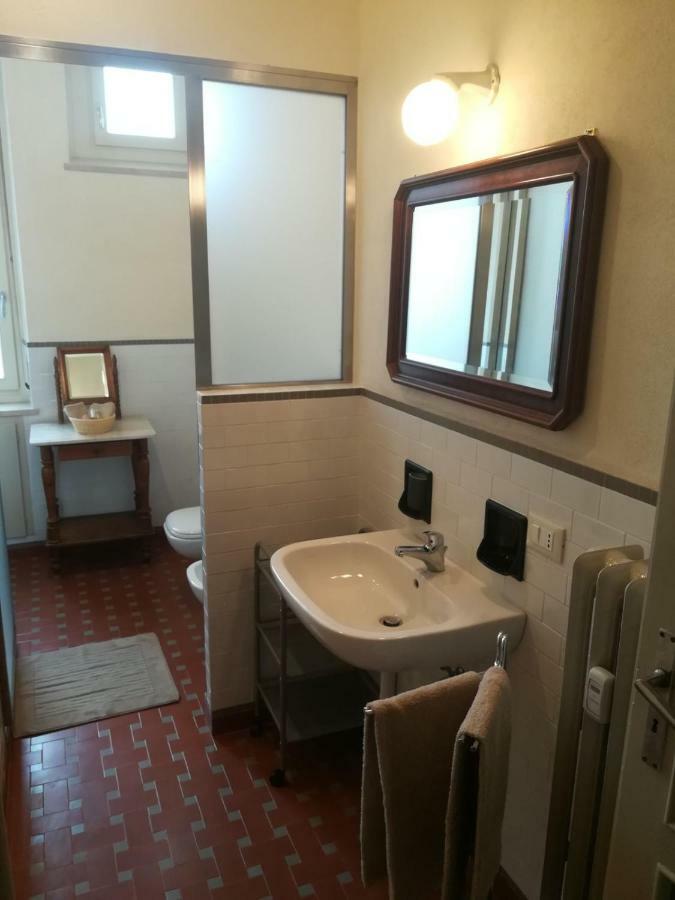 La Mascarella Apartment Alba  Bagian luar foto